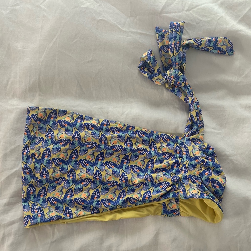 Frankie’s Bikini One shoulder toe bikini top